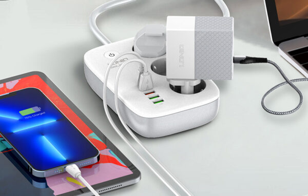 Alex WiFi power strip - brezžični podaljšek - Image 3